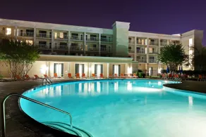 Holiday Inn & Suites Atlanta Airport North by IHG - Piscine