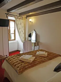 Le Chapeau Rouge - Zimmer