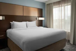 Residence Inn by Marriott Green Bay Downtown - Chambre