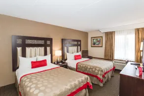Ramada by Wyndham Plymouth Hotel & Conference Center - Vue de la chambre