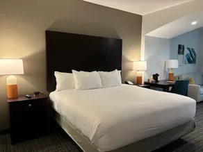 Comfort Inn & Suites Verona at Turning Stone Resort Casino - Chambre