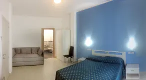 Maniel Beach Hotel - Zimmer