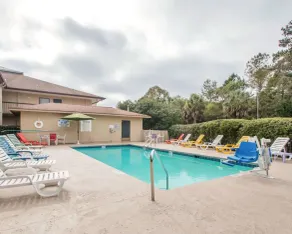 Quality Inn & Suites Ridgeland - Piscine