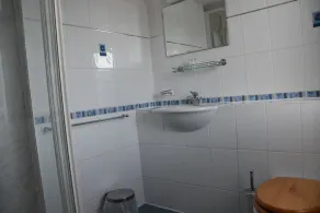 The Gables - Bathroom