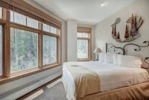 Lone Eagle 2 Bedroom Condo - Room