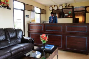 DEREVA HOTEL RWAMAGANA LTD  - Lobby