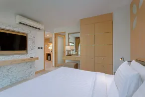 Clarian Hotel Beach Patong - Chambre