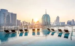 Millennium Hilton Bangkok - Piscine