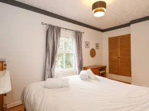 5 Melinda Cottages - Room