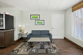 Quality Inn Raeford - Lobby