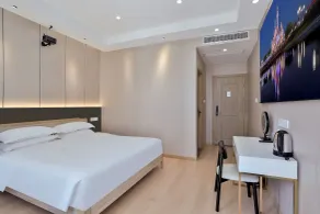 Yinshu Lunasvilla Courtyard Garden Resort Hotel - Room