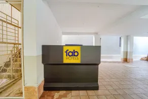 FabHotel Sri Saro Residency - Réception