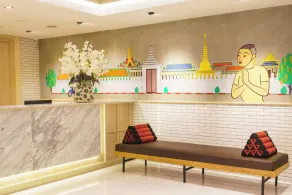 Koon Hotel Sukhumvit - Rezeption