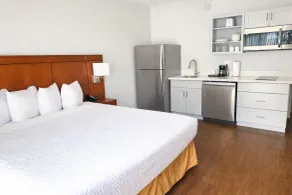 Hawthorn by Wyndham Dallas Love Field Airport - Camera