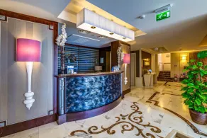 Best Western Plus Hotel Perla Del Porto - Reception