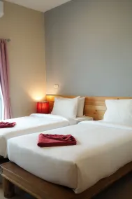 Nonnee Hotel Kata Beach Phuket - Rom