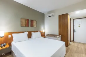 Executive Inn Hotel - Room