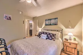 Pet-Friendly Condo - 2 Mi to Ruidoso Downs! - Chambre