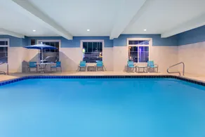 Holiday Inn Express Hotel & Suites Seaside Convention Center by IHG - Piscine
