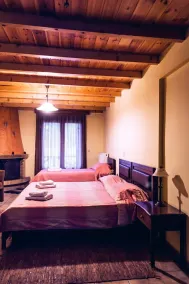 Guesthouse Teloni - Chambre