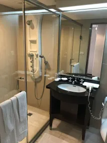 Gin Lon Lake motel - Bathroom