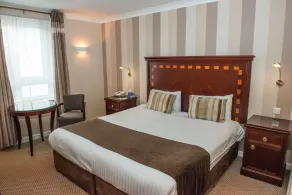 Manor Of Groves Hotel, Golf & Health Club - Habitación