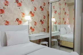 Cozy 2BR for 3 Pax Green Pramuka Apartment - Habitación