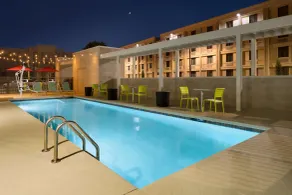 Home2 Suites by Hilton Charlotte Airport - Piscine