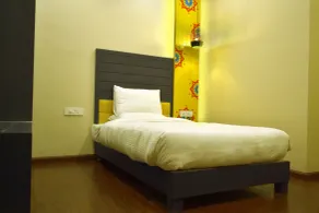 Hotel Asansol International - Room