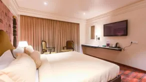 The Saga Hotel Green Park - Habitación