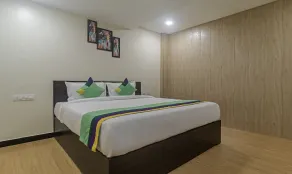Treebo Galaxy Inn - Quarto