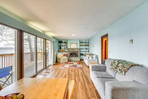 < 1 Mi to State Park: Trumansburg Cottage w/ Deck! - Interiør