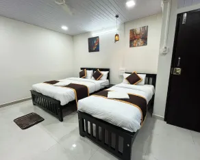 Panduranga Elite - Habitación