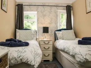 Bridge View Cottage - Interior