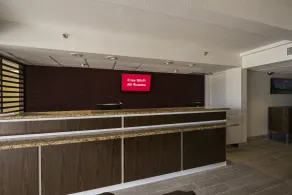 Red Roof Inn PLUS+ Houston - Energy Corridor - Reception