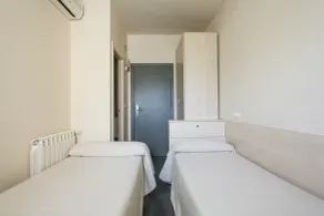 Residencia Universitaria Resa Giner de Los Ríos - Chambre