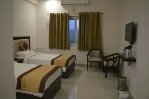 The Lotus Sutra Hotel - Zimmer