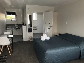 Ambassador Motor Inn - Chambre