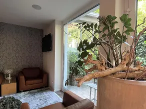 DORMERO Hotel Essen - Lobby sitting area