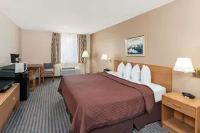 Days Inn by Wyndham Charleston - Chambre
