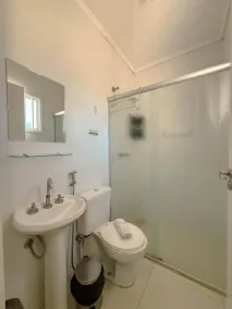 Emburi Hotel - Bad