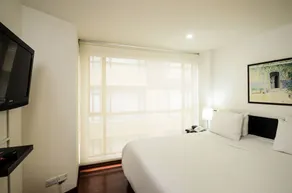 Travelers Fontana Plaza - Chambre