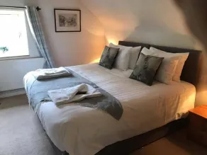 The Coach House Inn - Room