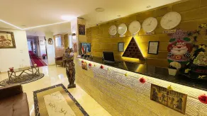 Locanda pyramids view - Recepción