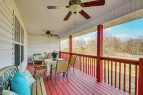 Springfield Area Retreat! Family Home w/ Yard - Innvendig