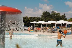 Natural Village Resort - Piscine