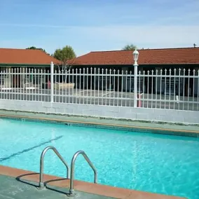 Holiday Motel Waynesburg - Pool