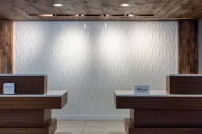 Hilton Garden Inn Islip/MacArthur Airport - Reception