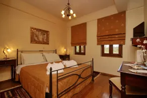 Menalia Villas & Suites ΚΤΗΜΑ ΚΟΥΜΠΟΥΡΗ - Rom