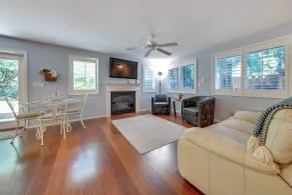 4 Mi to Waterfront & Wineries! Quiet Getaway - Interiør